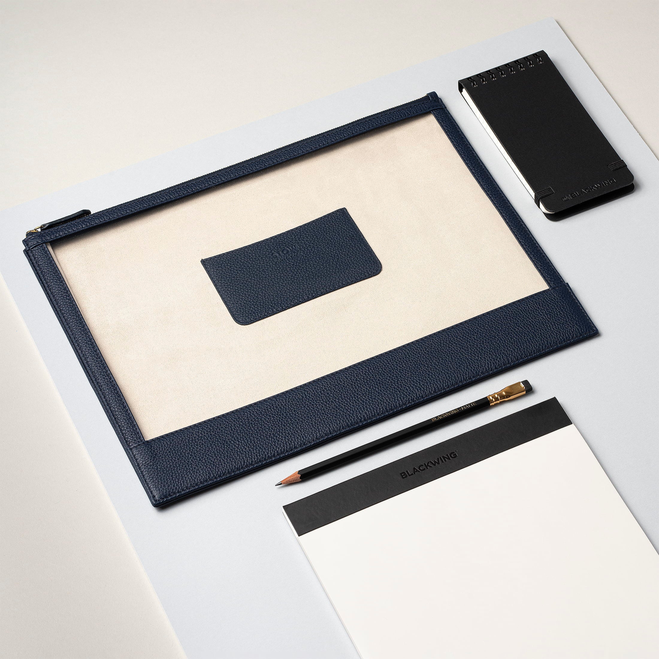 Seeview Folio - Image 3